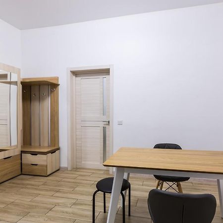 Vodna White Apartment Lviv Buitenkant foto