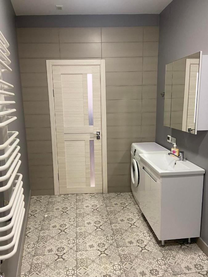 Vodna White Apartment Lviv Buitenkant foto