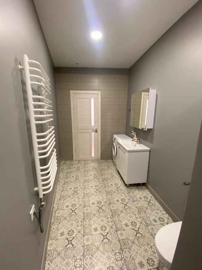 Vodna White Apartment Lviv Buitenkant foto