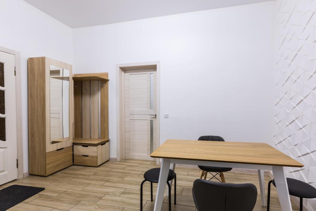 Vodna White Apartment Lviv Buitenkant foto