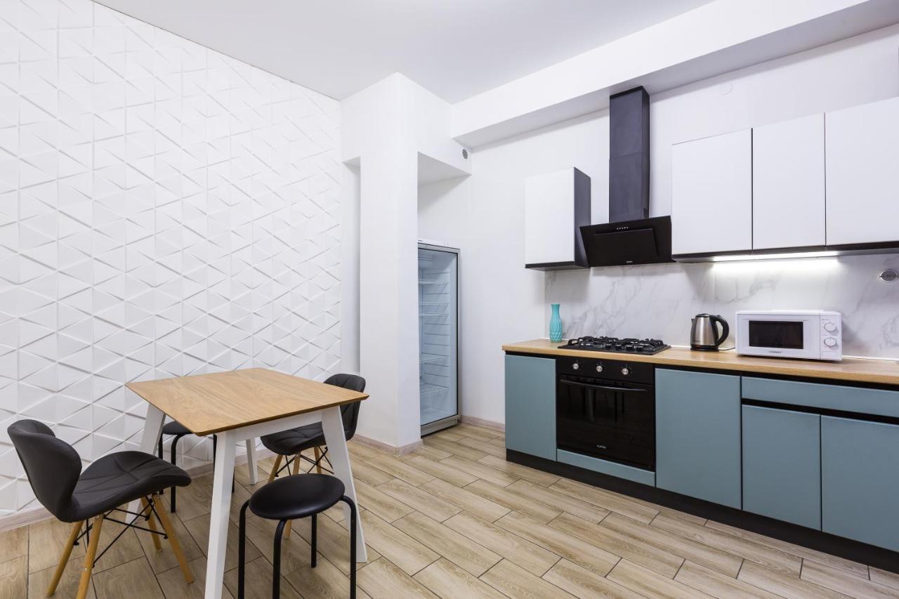 Vodna White Apartment Lviv Buitenkant foto