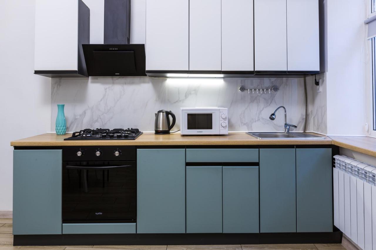 Vodna White Apartment Lviv Buitenkant foto
