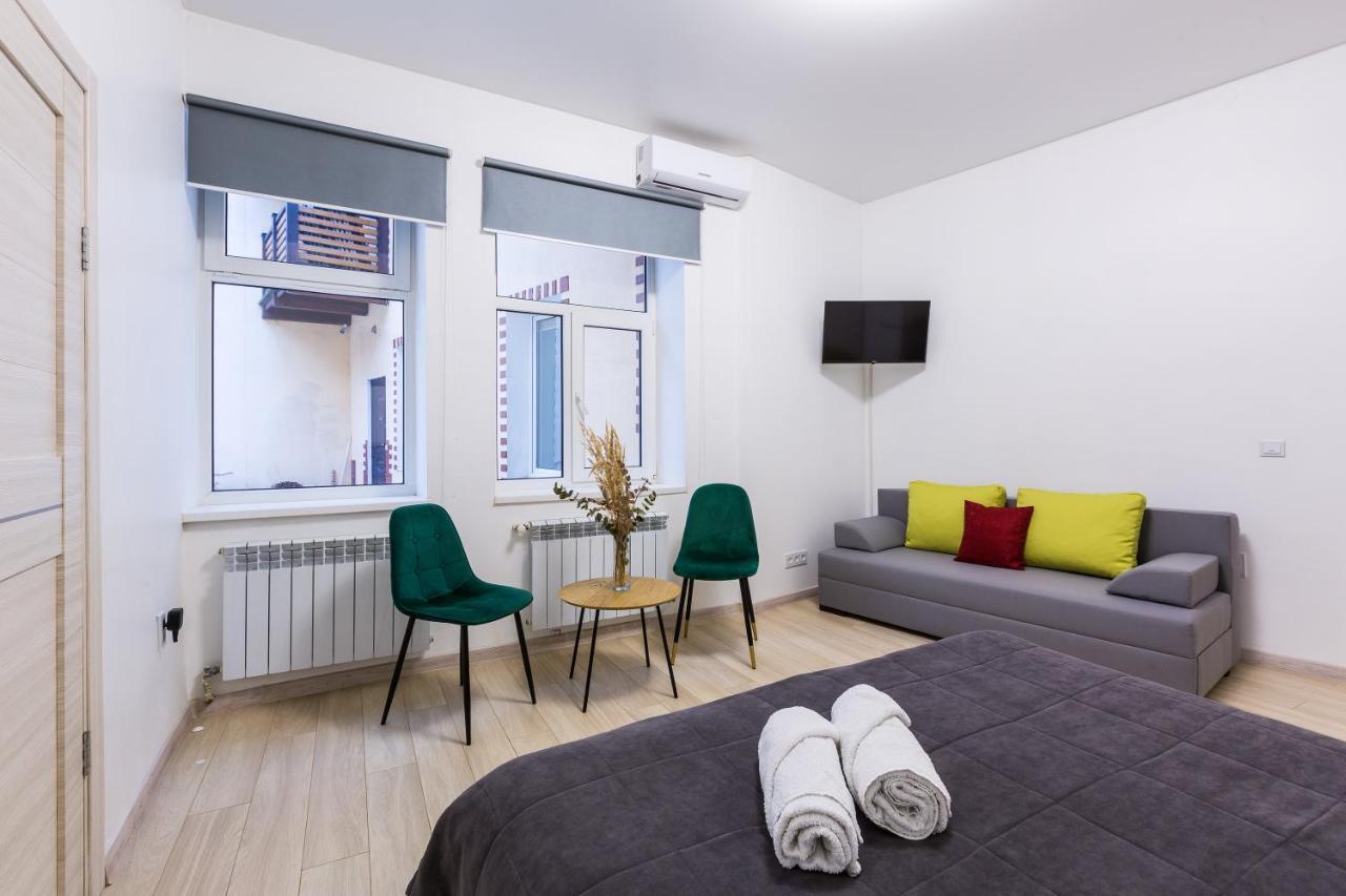 Vodna White Apartment Lviv Buitenkant foto