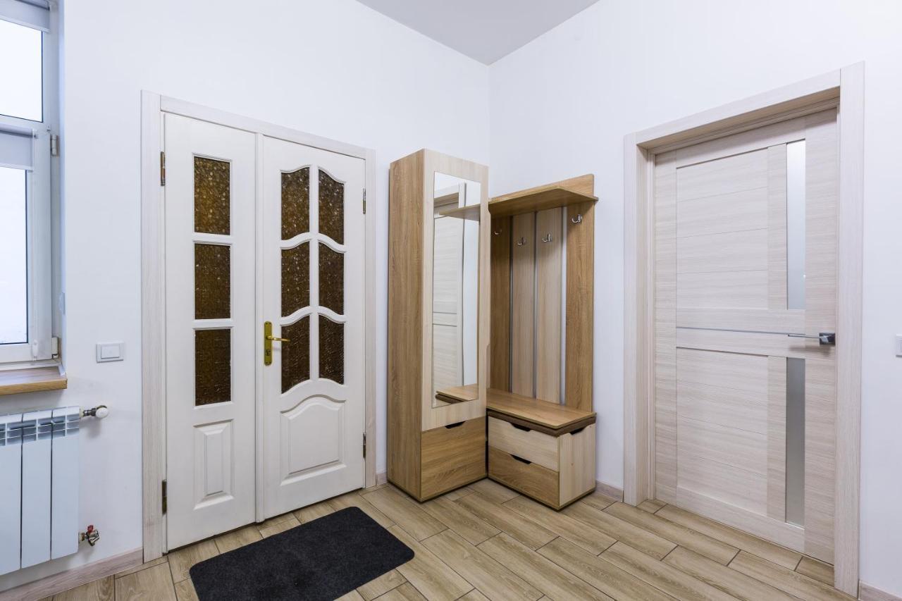 Vodna White Apartment Lviv Buitenkant foto